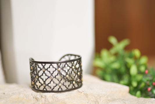 Black Bloom Lace Cuff