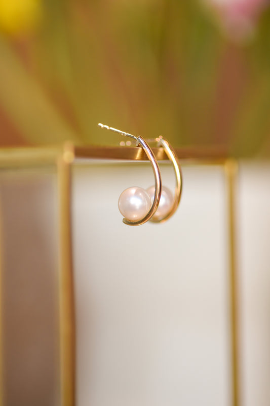 Pretty in Pearl Earrings