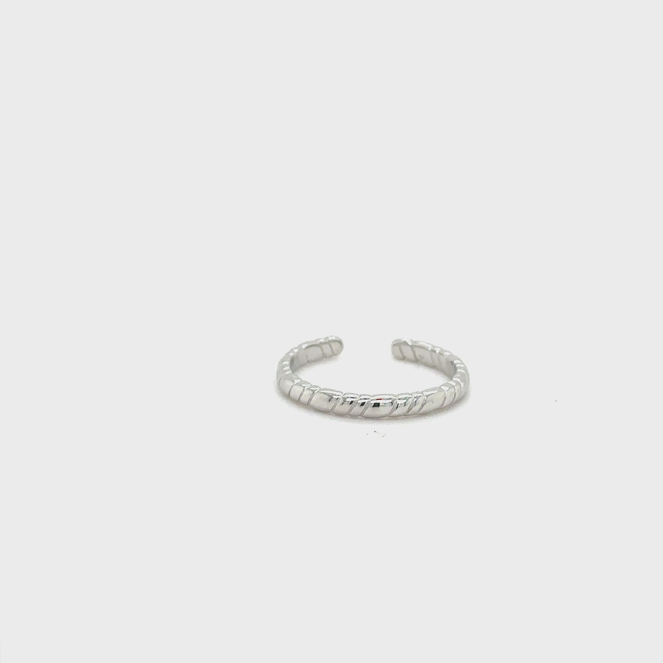 Smooth Twist Adjustable Ring | Sterling Silver or Vermeil – Design