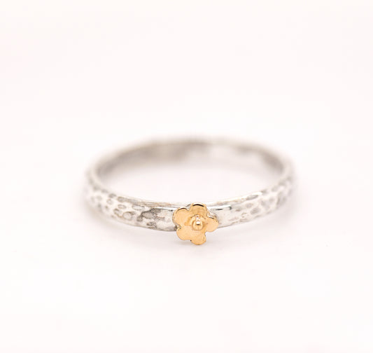 Two Tone Dainty Flower Ring