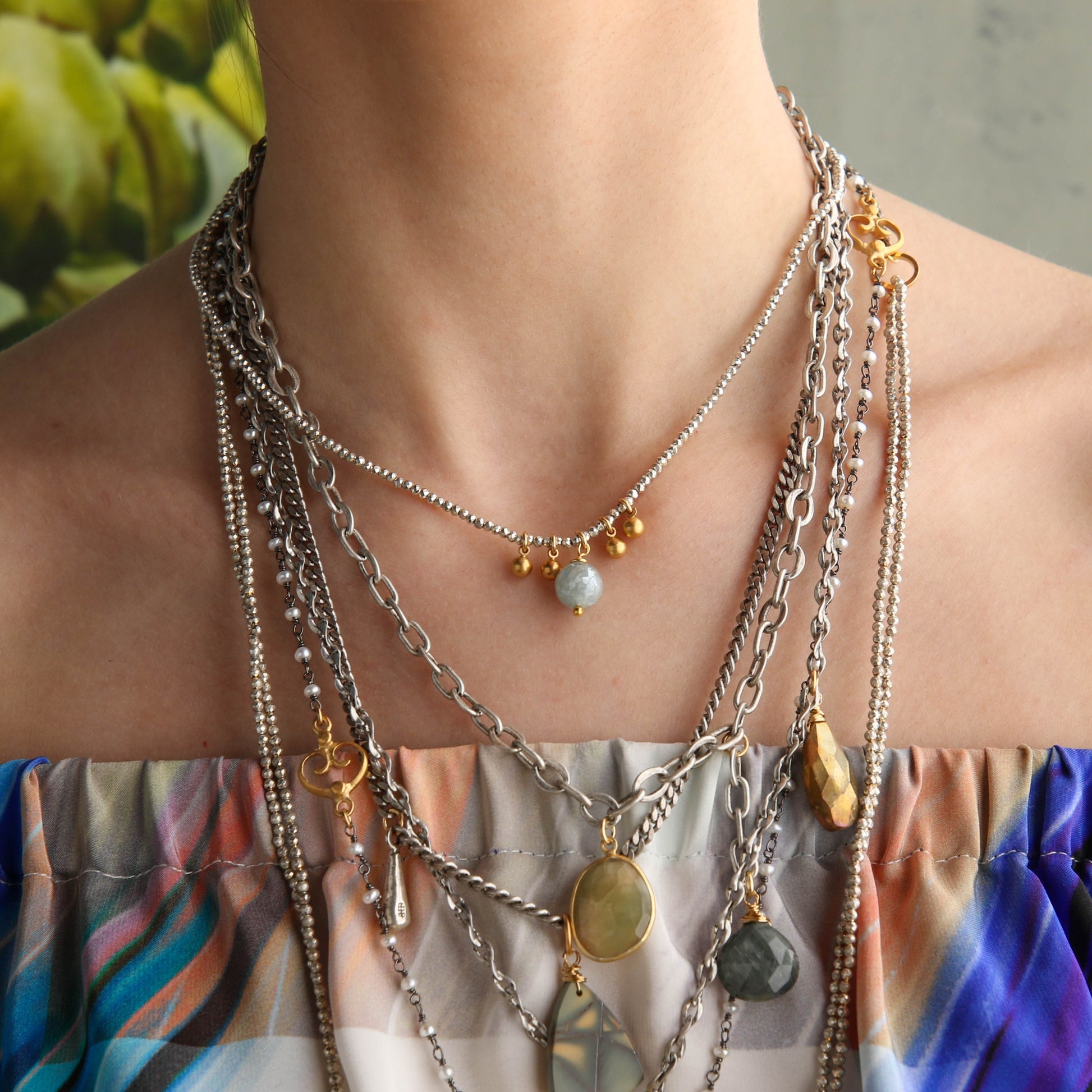 Bailey - necklace with gold-filled chain and pendant